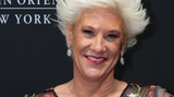 Chef Anne Burrell, vedeta emisiunilor culinare americane, a murit la 55 de ani