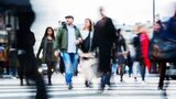 Românii au ajuns în pragul disperării! Statul îi lasă pe cetățeni fără bani! Vine o avalanșă de noi taxe și impozite!