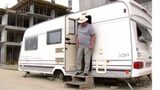 Milionarul român cu 3 pensii a spus cine este cel mai bogat om din România: “E cu mult peste Ţiriac”