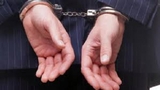 Ani de abuz în tăcere: Bărbat reţinut pentru agresiuni sexuale asupra fiicei vitrege