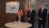 Donald Trump și Keir Starmer au semnat un acord comercial în timpul summitului G7