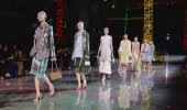 Chanel FW26: Codurile casei, reinterpretate de Matthieu Blazy