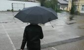 METEO: Ploi moderate în Moldova și ninsori la munte, astăzi până la ora 20