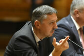 Daniel David, despre burse: Creșterea spectaculoasă din ultimii ani nu poate să fie susținută