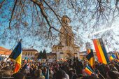 Mii de suveranişti din întreaga ţară şi din Diaspora se îndreaptă spre Alba Iulia, de 1 Decembrie, pentru a fi (…)