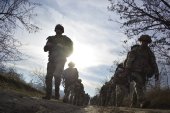 Exerciţii militare cu muniție de război în Babadag. Autorităţile le recomandă şoferilor să folosească rute alternative