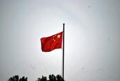 Armata chineză afirmă că a „alungat” un distrugător american în Marea Chinei de Sud