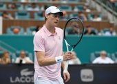 Jannik Sinner face dubla Indian Wells-Miami, la 9 ani după Roger Federer! » Finală fragmentată de ploaie, dar controlată