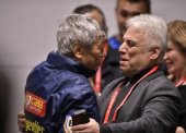 A repetat gestul lui Nouma din 2002 » Mircea Lucescu, surprins de față cu zeci de jurnaliști turci și români