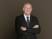 Dragoş Pavăl este din nou recunoscut drept cel mai admirat CEO din România — o distincţie obţinută pentru a patra (…)