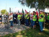 Fermierii polonezi blochează frontiera cu Ucraina în semn de protest față de importurile de cereale și de politicile (…)