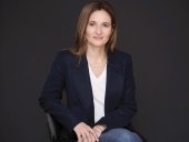 Cine este fondatoarea uneia dintre cele mai cunoscute afaceri cu cărţi de pe piaţa românească, ce a început în&nbsp;(…)