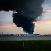 Un avion s-a prăbușit pe un aeroport din SUA: Șapte morți și 11 răniți (Video)