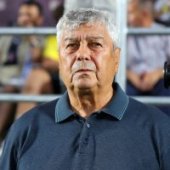 Selecționerul Mircea Lucescu a fost transportat la spital, după ce i s-a făcut rău în timpul unei ședințe tehnice