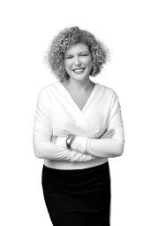 Ioana Gheorghiade, Chief Risk Officer, BCR: „Am învăţat că poţi construi competenţe, dar este mult mai greu să&nbsp;(…)