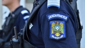 Un copil de 11 ani care a plecat de la şcoală în timpul orelor de curs a fost găsit de jandarmi într-o intersecţie din (...)