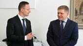 Premierul slovac și șeful diplomației ungare participă la parada militară din Beijing împreună cu Putin și Xi