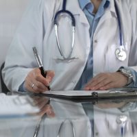 Gorj: Medicul de la Spitalul de Urgență din Târgu Jiu, sancționat după ce a trimis un pacient în stare gravă pentru (…)