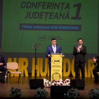 Tiberiu Barstan este noul șef al filialei AUR din Hunedoara. Acesta s-a remarcat în martie, când a participat la (…)