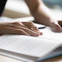 Noua programă la Limba și Literatura Română pentru clasa a IX-a a stârnit un val de critici în mediul educațional. (…)