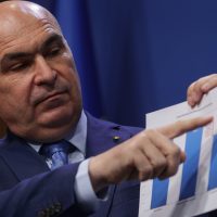 Premierul susține că în jumătate dintre unitățile administrative din România ar trebui făcute reduceri de personal (…)