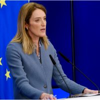 Președinta Parlamentului European anunță că a primit solicitarea autorităților române de ridicare a imunității (…)