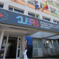 Trupul unui pacient decedat anul trecut la Spitalul „Sf Pantelimon” va fi deshumat pentru a fi supus unei expertize (…)