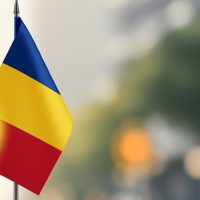 SONDAJ: Românii cu vârste peste 45 de ani apreciază mai mult România decât unii dintre tineri | AUDIO