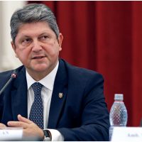 Titus Corlăţean și-a anunţat candidatura pentru funcţia de preşedinte al PSD. Sorin Grindeanu: Este un camarad (…)