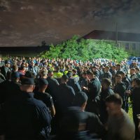 Bărbatul suspectat de uciderea tinerei de 23 de ani din Mureș este în continuare liber. 400 de polițiști, (…)