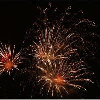 Spectacolele cu artificii de zeci de mii de euro, de ziua comunei. Ce spune un edil din Botoșani despre deficitul (…)