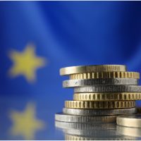 Viitorul buget al UE, pe masa negocierilor de la Bruxelles. Două trilioane de euro sunt prevăzute pentru perioada (…)
