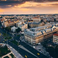 Plan până în 2040, în dezbatere publică: București, capitala „verde” cu aer mai curat, transport eficient și (…)