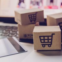 Atenție la ofertele nerealiste de Black Friday. Recomandările autorităților pentru cumpărături online sigure | (…)