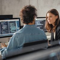 5 motive pentru care toamna este momentul ideal să începi un curs de programare (P)