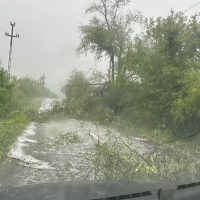ANM: Mai mult de jumătate de ţară, sub avertizări de ploi torenţiale şi vijelii, duminică
