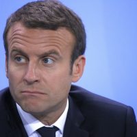 Tensiunile politice continuă în Franța. Recent reconfirmat, premierul Lecornu, amenințat cu o moțiune de cenzură