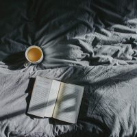Greșeli frecvente vara: când lenjeria de pat din bumbac nu te salvează de căldură (P)