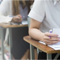 Rezultate finale BAC 2025. Rata de promovare este de 76,5%, mai mică decât anul trecut. Câți elevi au încheiat (…)