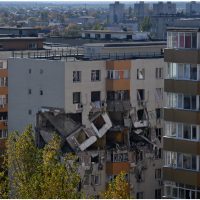 Anchetatorii au identificat toate cele trei victime care și-au pierdut viața în explozia devastatoare din cartierul (…)