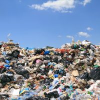 Ministerul Mediului pregătește o ordonanță de urgență pentru a combate intrarea deșeurilor în România ca marfă (…)