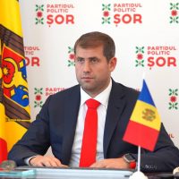 O nouă tentativă de destabilizare în Republica Moldova înaintea alegerilor parlamentare: Oligarhul Ilan Șor oferă (…)