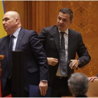Ilie Bolojan nu trebuie să demisioneze, spune Sorin Grindeanu, după decizia CCR privind pensiile magistraților: (…)