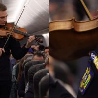 Moment emoționant la bordul unei aeronave Tarom. Un jandarm a cântat la vioară imnul național al României | VIDEO