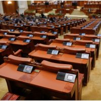 Un nou proiect de lege depus la Parlament stabilește ce se întâmplă cu SRL-urile atunci când asociatul unic sau (…)