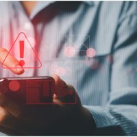 Apelurile telefonice de tip fraudă, inițiate din afara României, vor fi blocate de pe 7 iulie, anunță ANCOM | AUDIO
