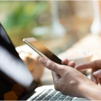 INS: Peste 80% din gospodăriile rurale din România sunt conectate la internet | AUDIO