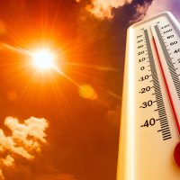 Cod portocaliu de caniculă în 12 județe și în București valabil de astăzi până mâine dimineață: 40 de grade | AUDIO