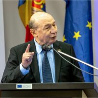 CCR: Legea care anulează drepturile foștilor șefi de stat a fost declarată neconstituțională. Traian Băsescu își va (…)