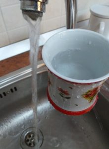 BOTOȘANI: De la 1 octombrie, locatarii de la bloc plătesc integral pierderile de apă